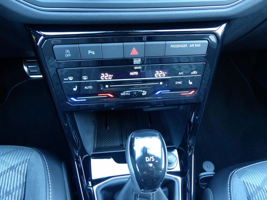 Volkswagen T-Cross 2025