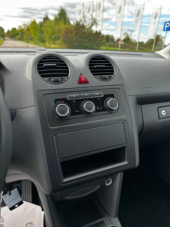 Volkswagen Caddy 2014