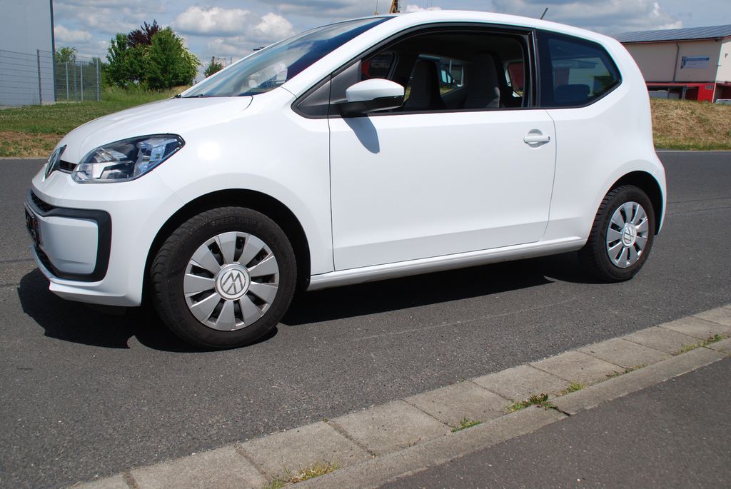 Volkswagen up! 2023