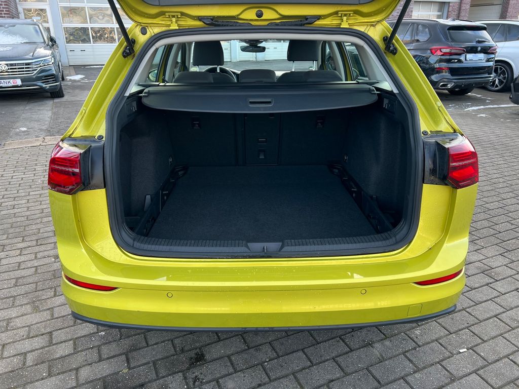 Volkswagen Golf 2021