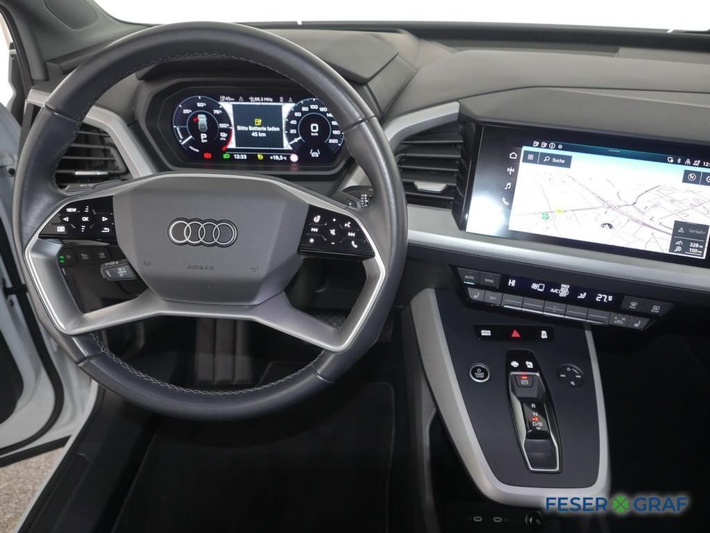 Audi Q4 2021