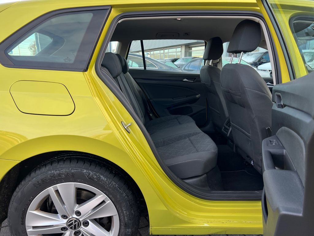 Volkswagen Golf 2021