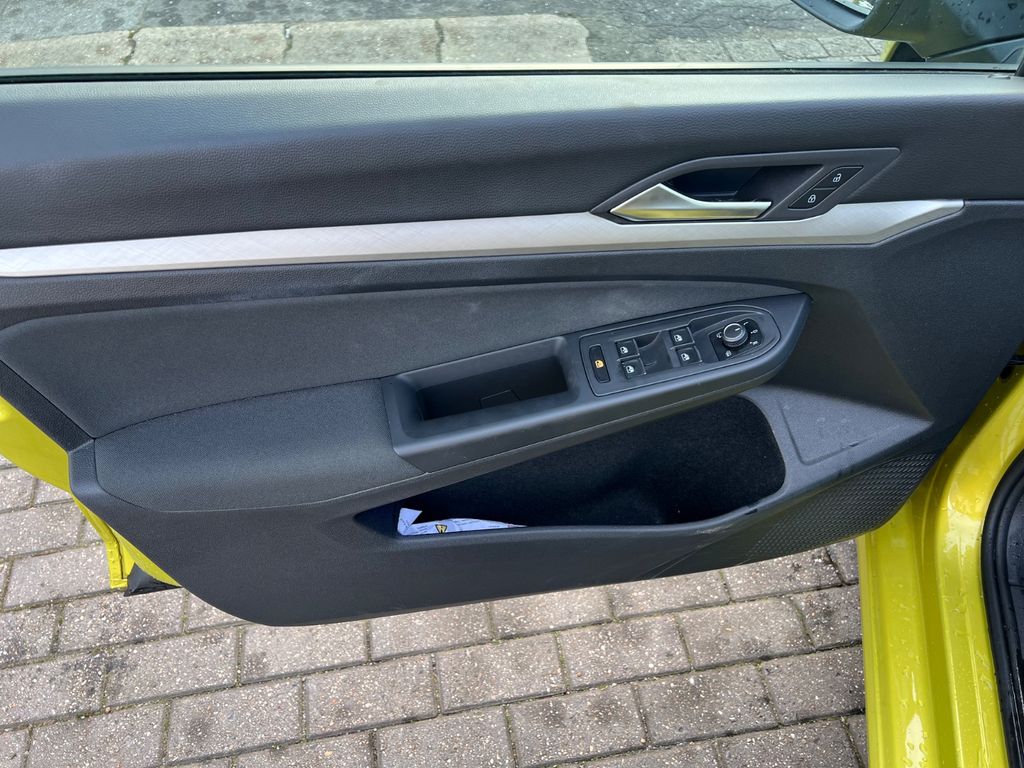 Volkswagen Golf 2021