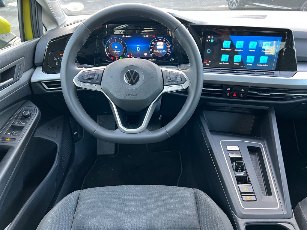 Volkswagen Golf 2021