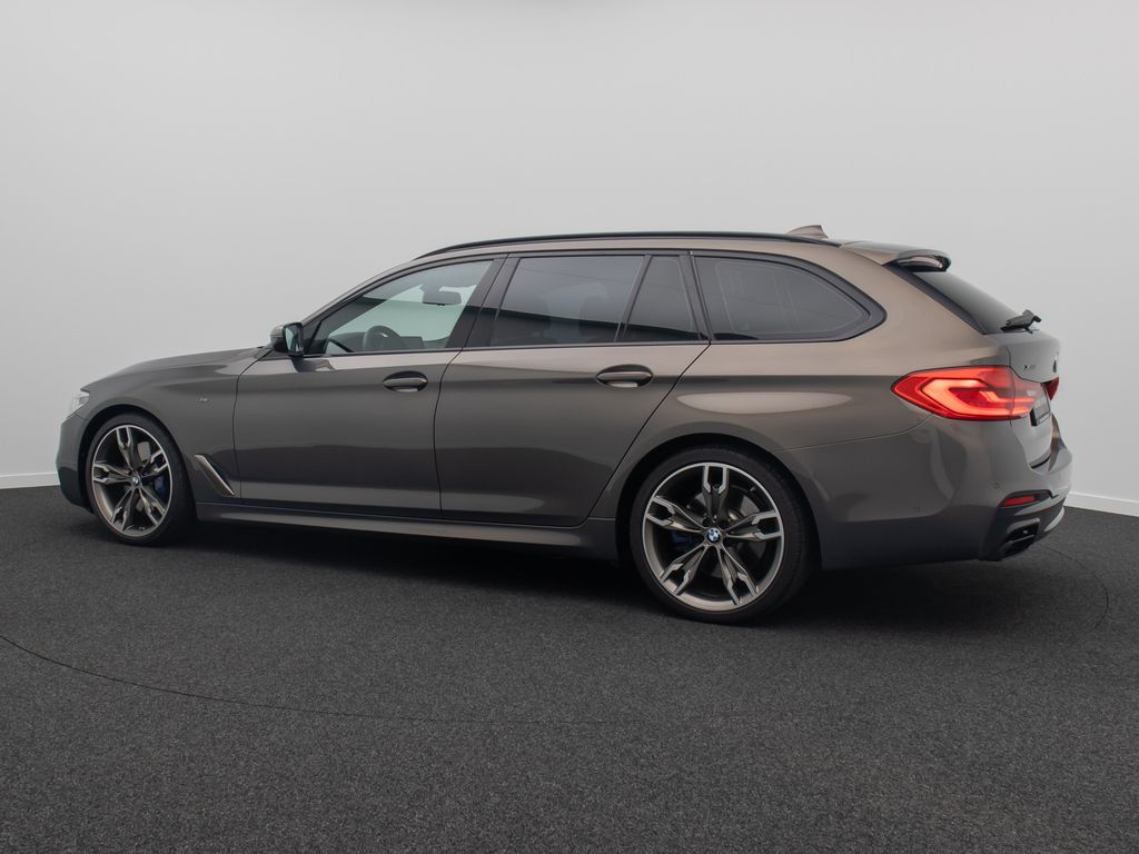BMW M550 2019