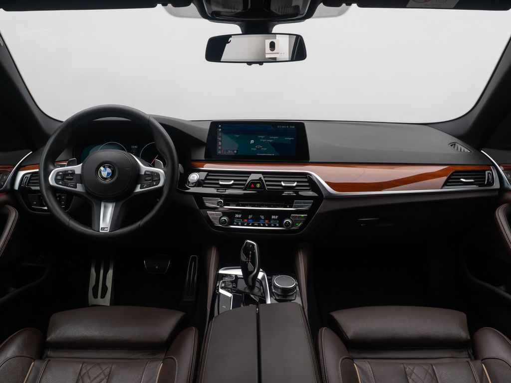 BMW M550 2019
