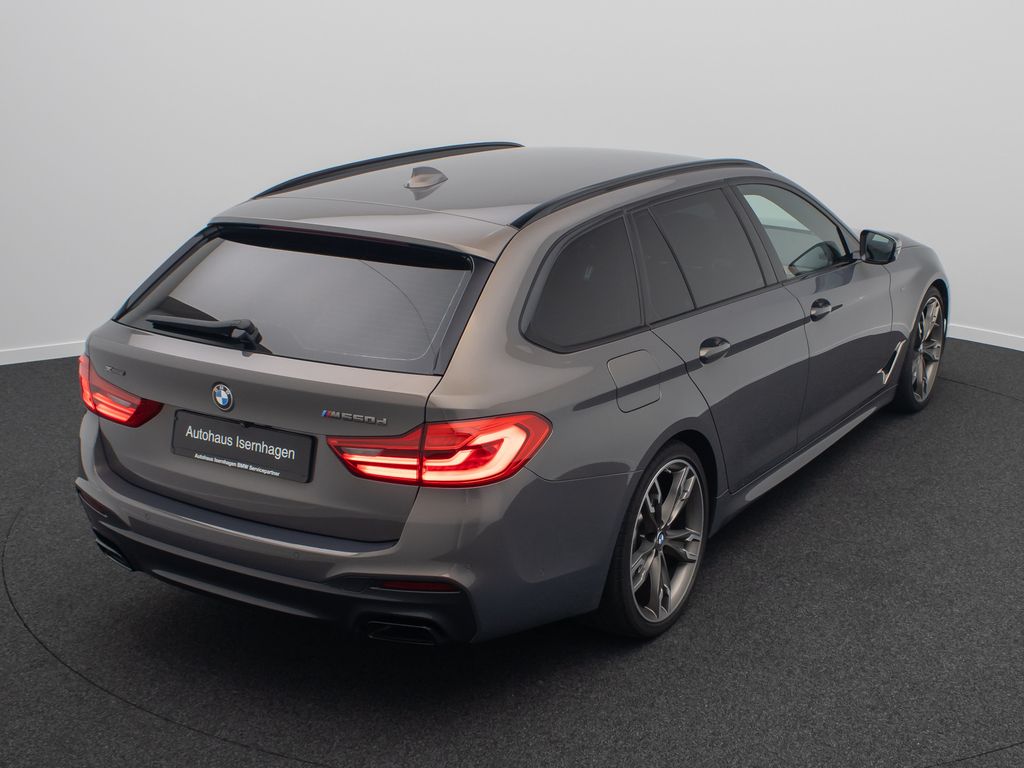 BMW M550 2019