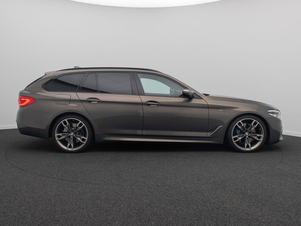 BMW M550 2019