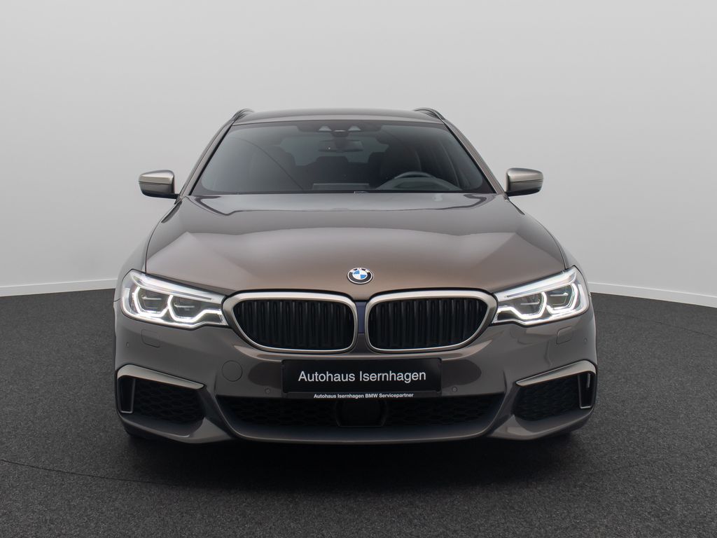 BMW M550 2019