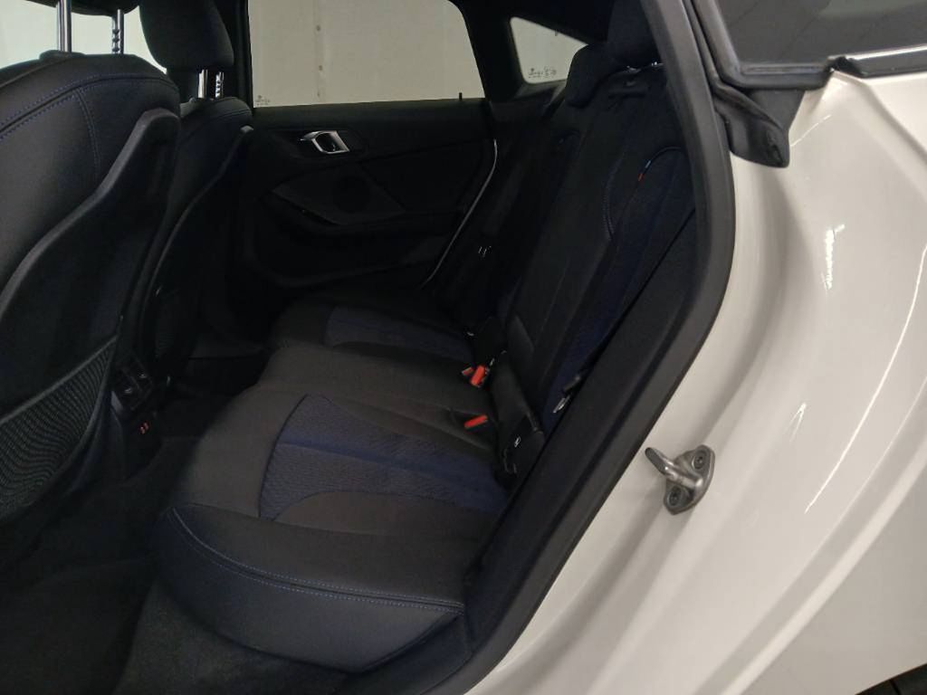 BMW 218 Gran Coupé 2024