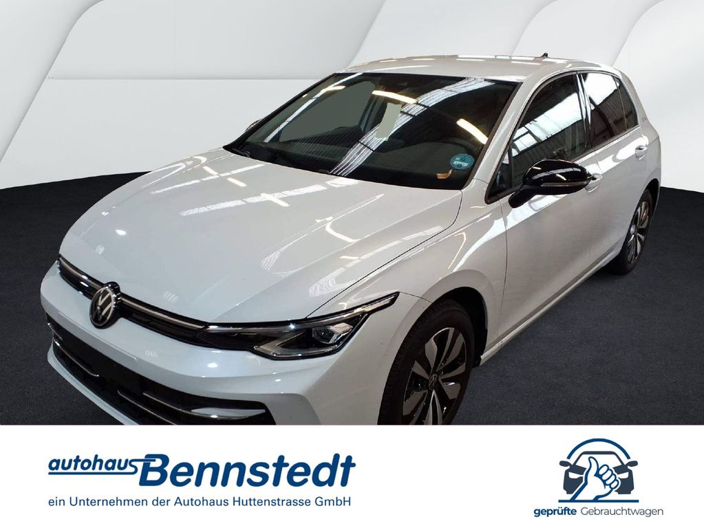 Volkswagen Golf 2025