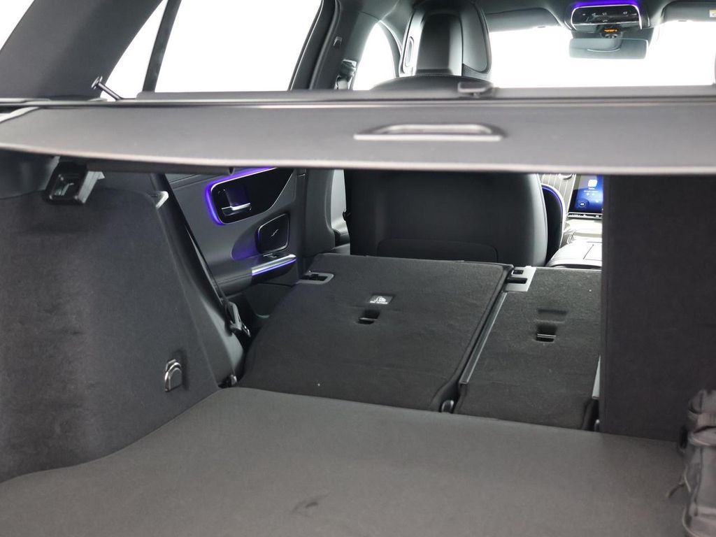 Mercedes-Benz C 220 2025