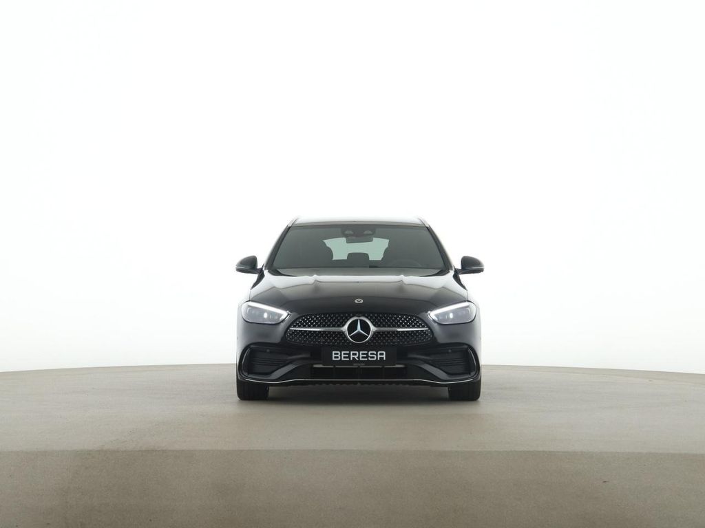 Mercedes-Benz C 220 2025