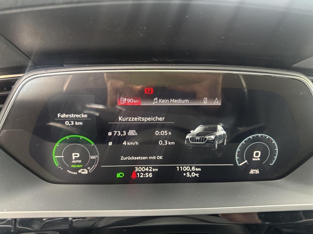 Audi e-tron 2022