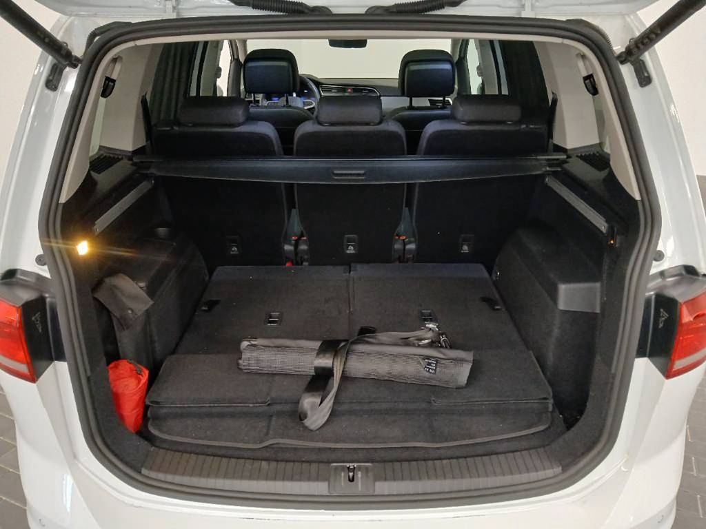 Volkswagen Touran 2023