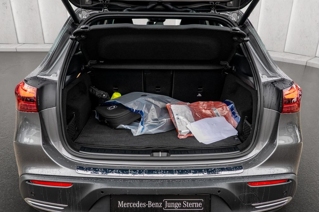 Mercedes-Benz EQA 2024