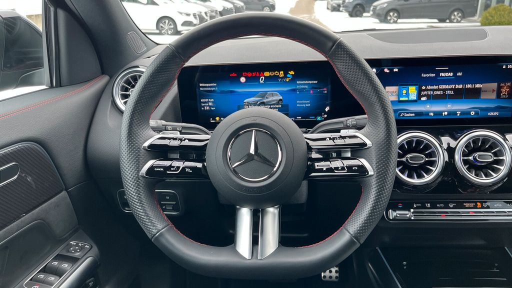 Mercedes-Benz GLA 220 2024