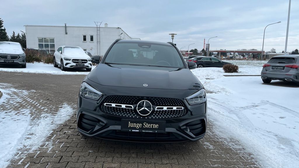 Mercedes-Benz GLA 220 2024