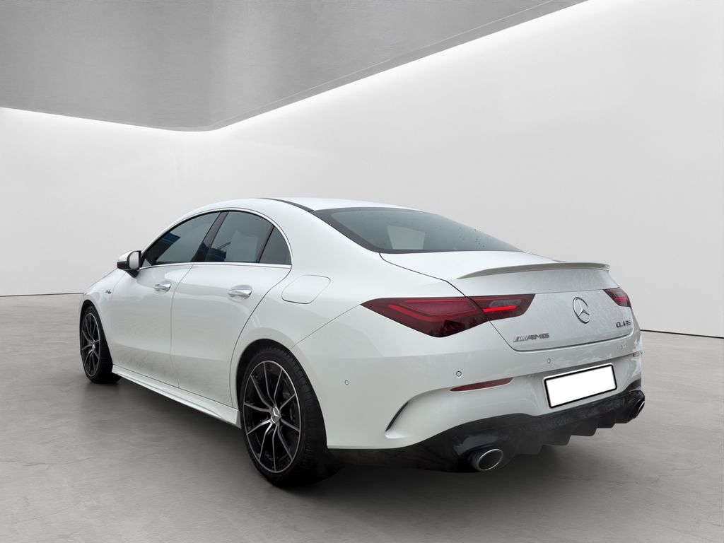 Mercedes-Benz CLA 35 AMG 2024