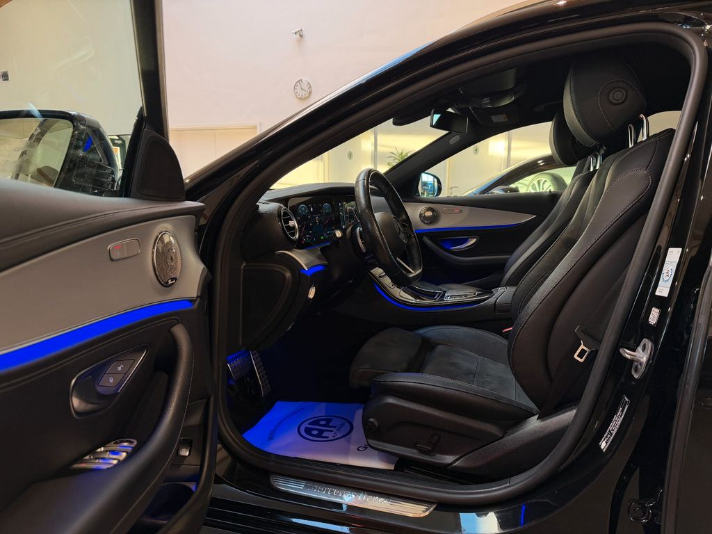 Mercedes-Benz E 220 2023