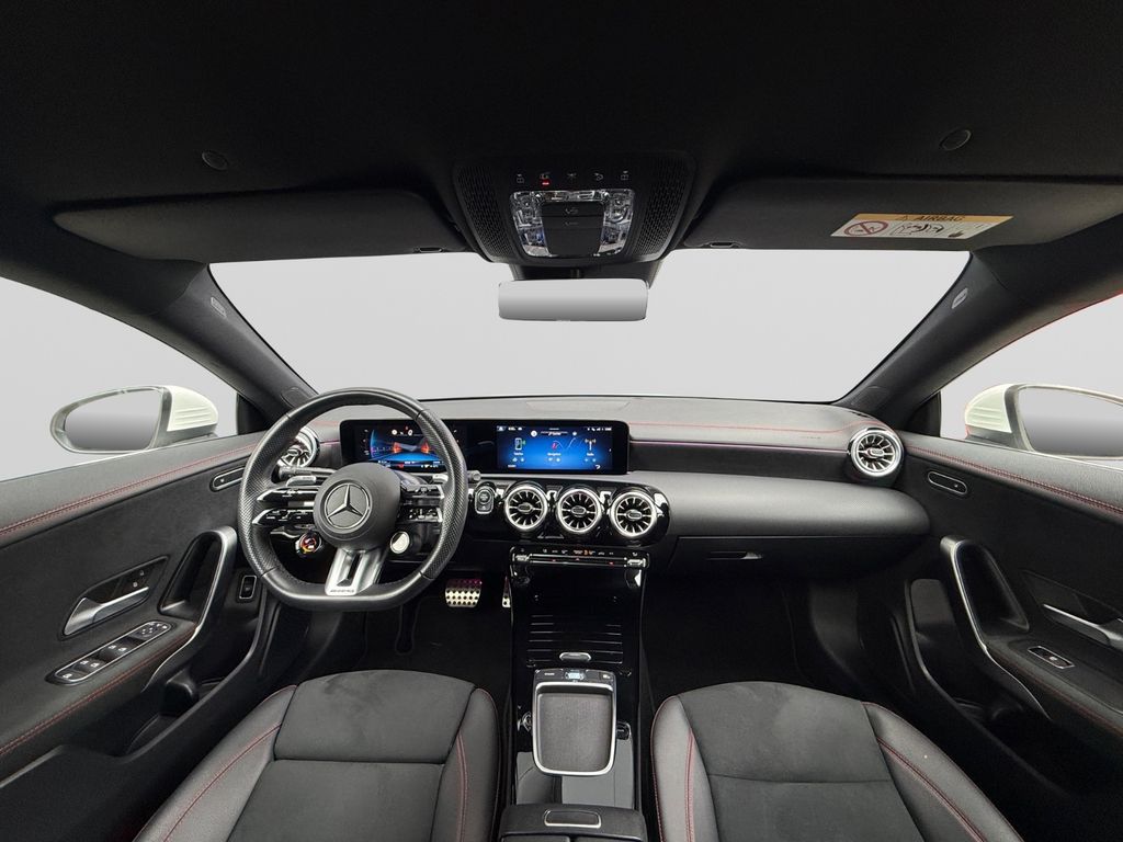 Mercedes-Benz CLA 35 AMG 2024