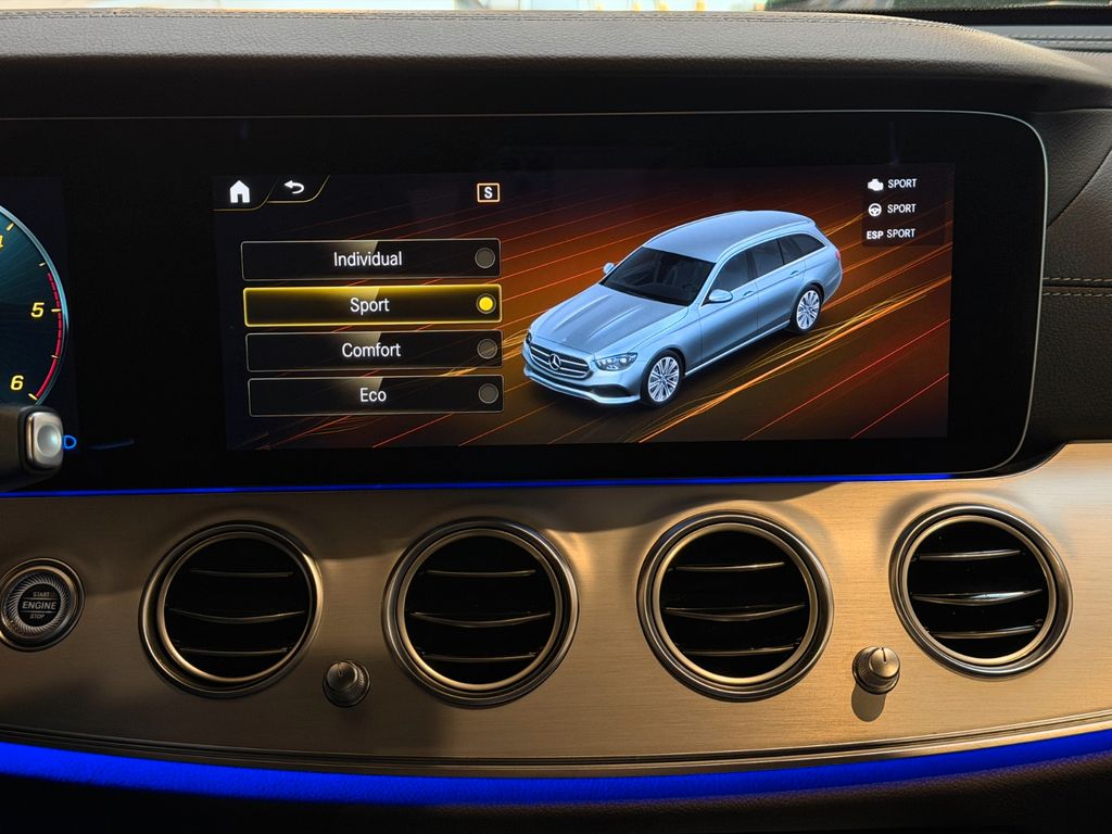 Mercedes-Benz E 220 2023