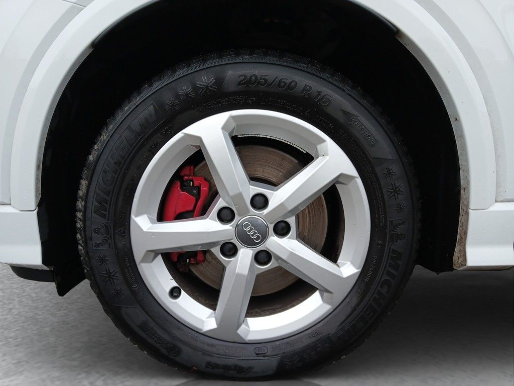 Audi Q2 2024