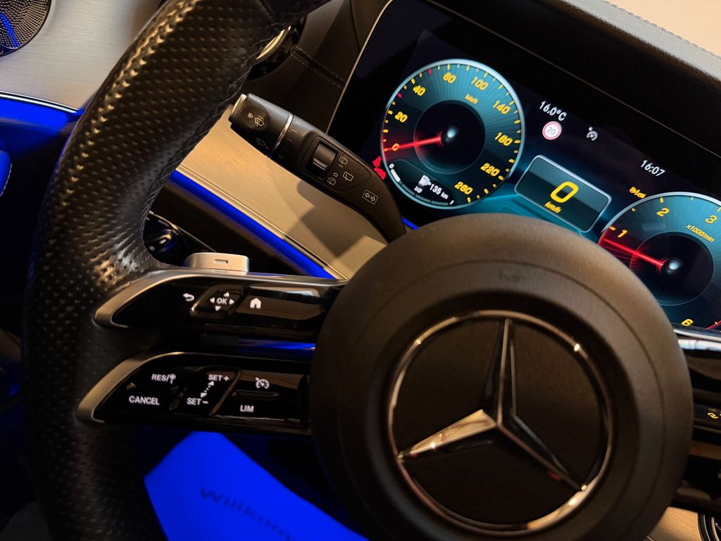 Mercedes-Benz E 220 2023