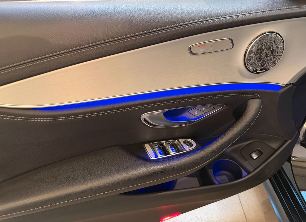 Mercedes-Benz E 220 2023