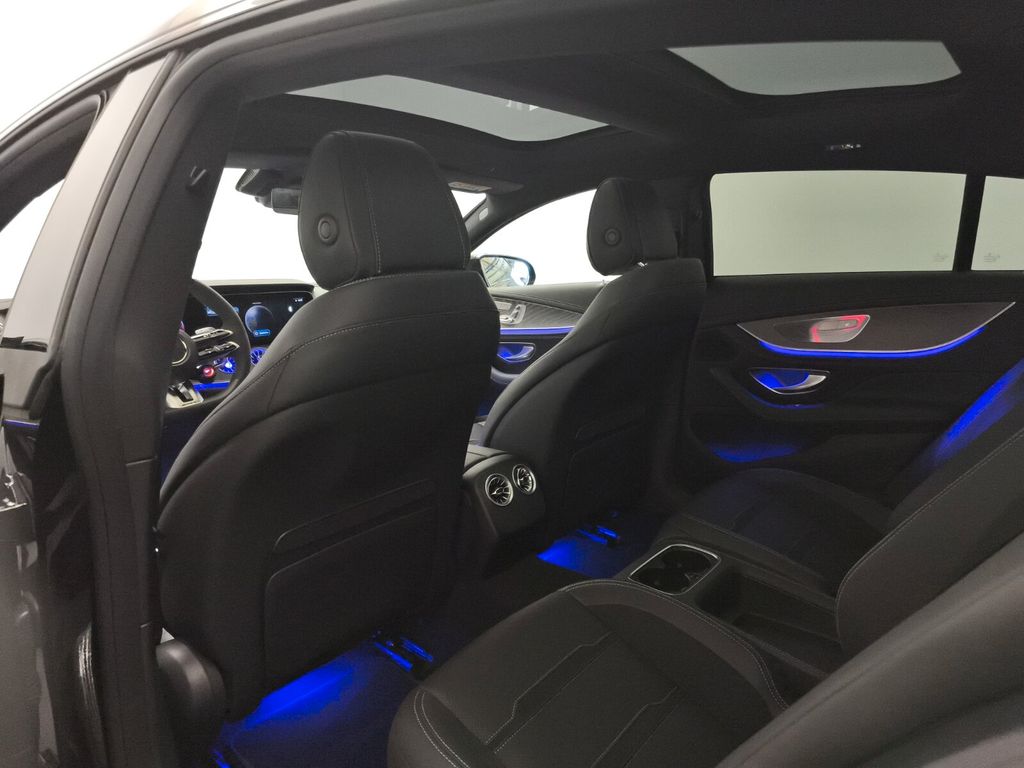 Mercedes-Benz AMG GT 2024