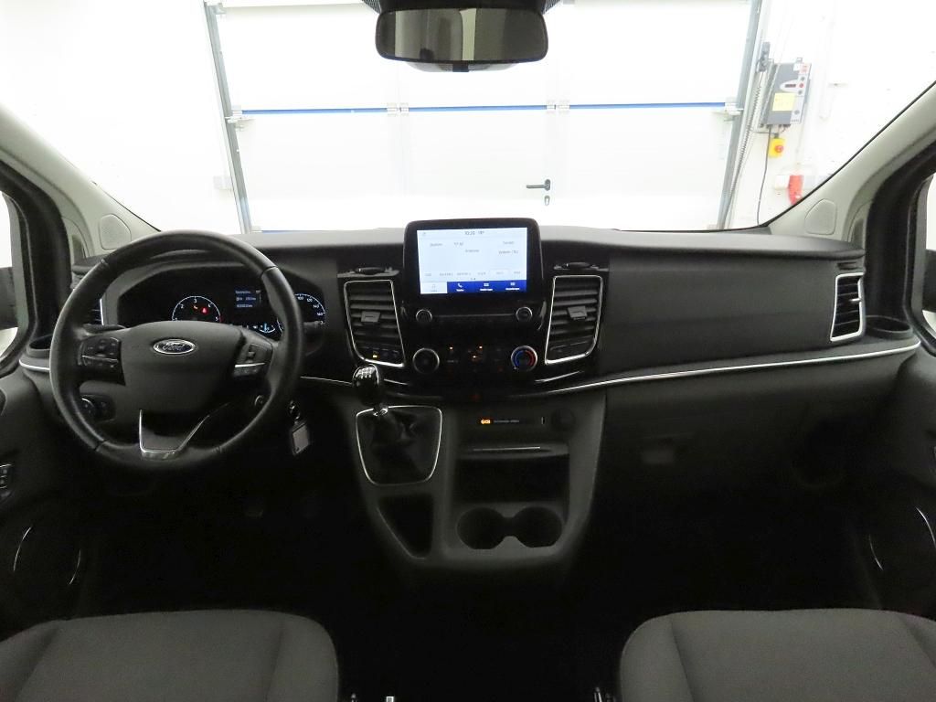 Ford Tourneo Custom 2021