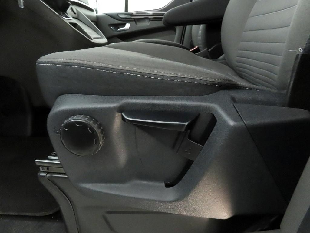 Ford Tourneo Custom 2021