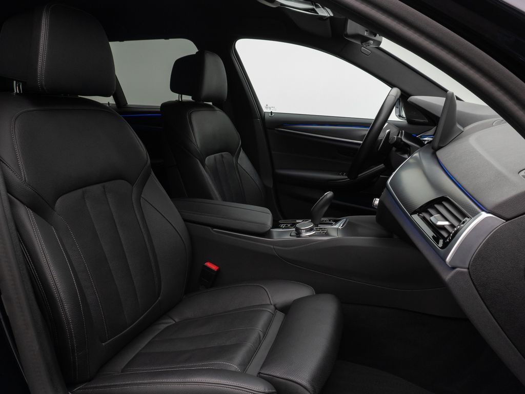 BMW 530 2023