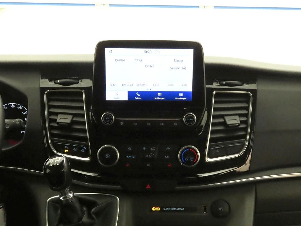 Ford Tourneo Custom 2021