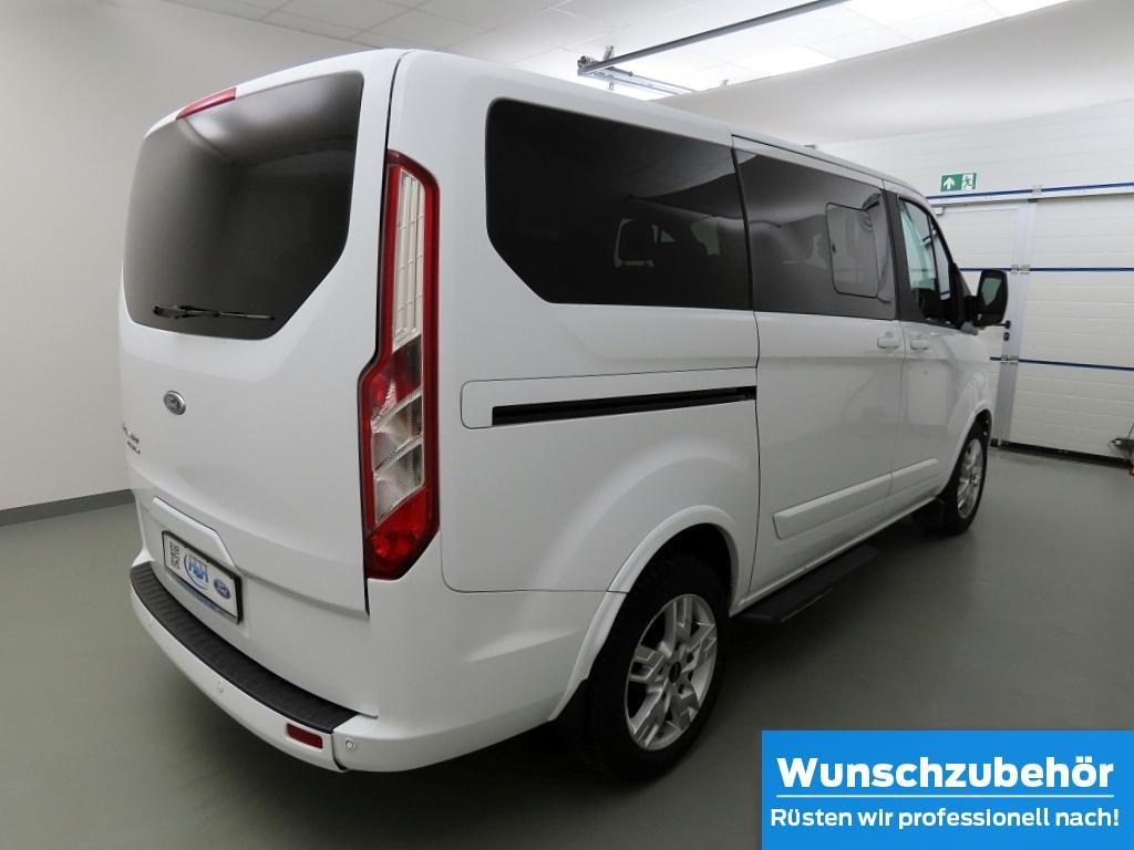 Ford Tourneo Custom 2021