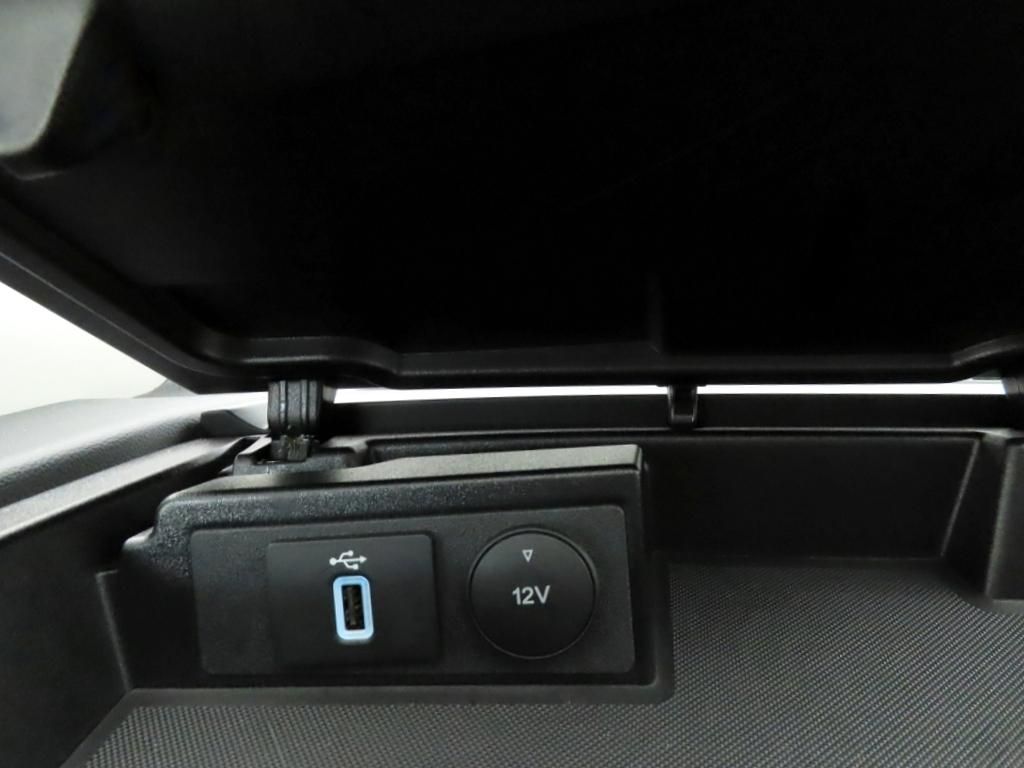 Ford Tourneo Custom 2021