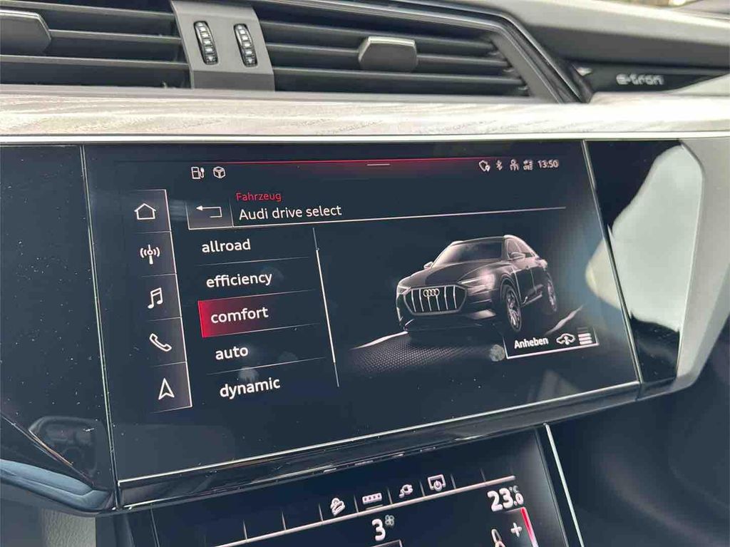 Audi e-tron 2022