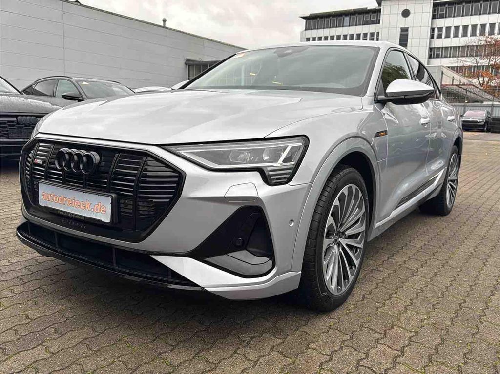 Audi e-tron 2022