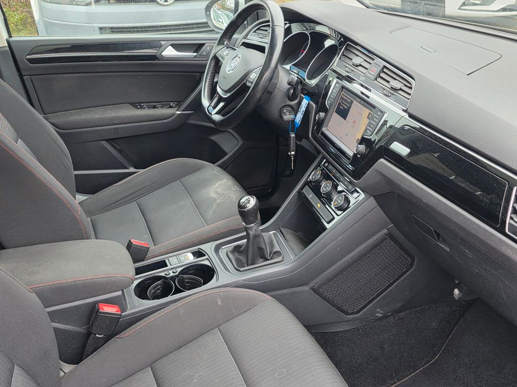 Volkswagen Touran 2017