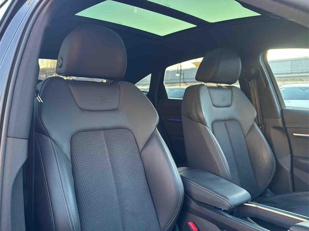 Audi e-tron 2022
