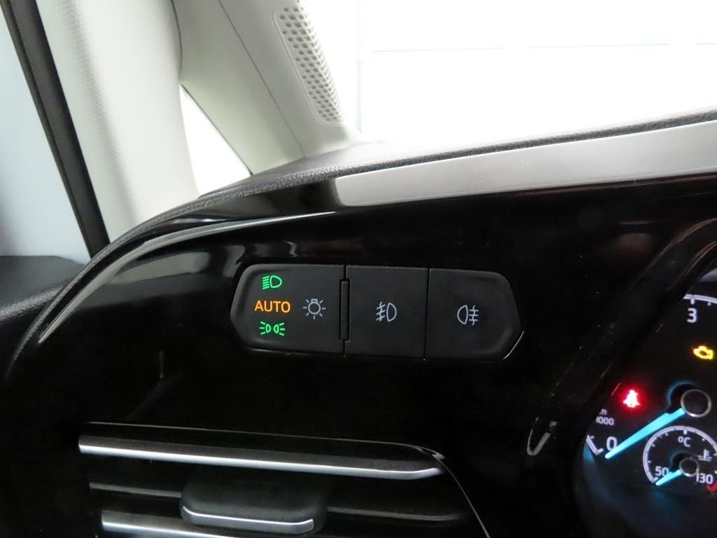 Ford Tourneo 2023