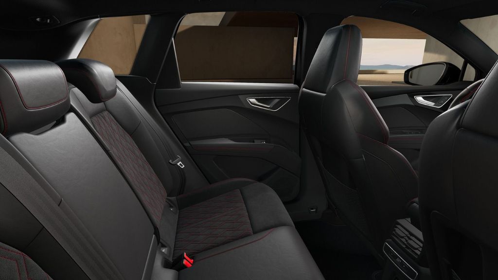 Audi Q4 e-tron 2025