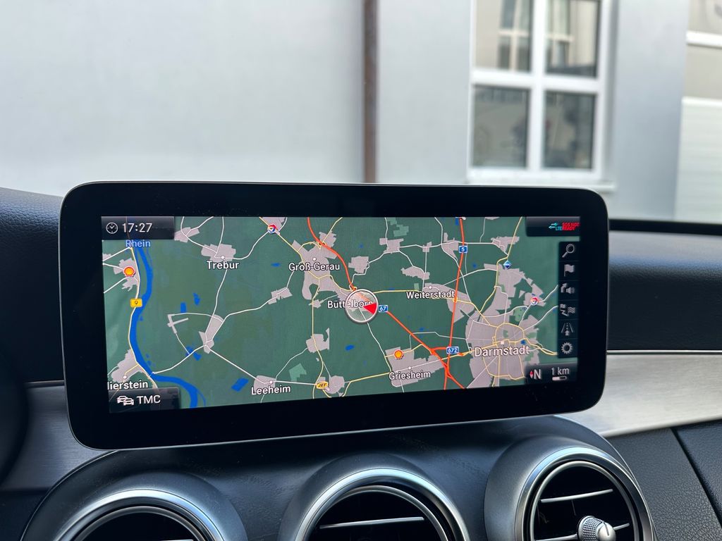 Mercedes-Benz C 300 2021