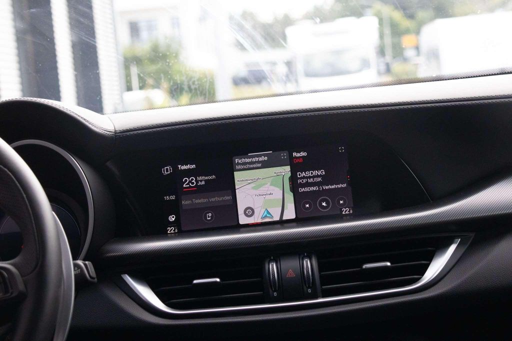 Alfa Romeo Stelvio 2024