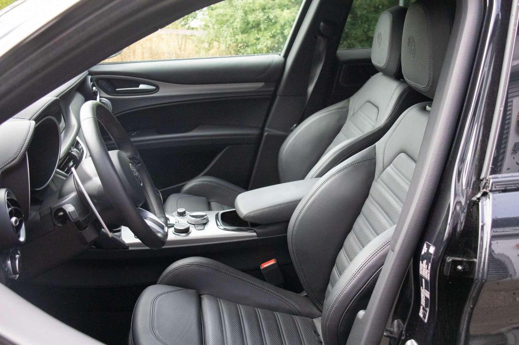 Alfa Romeo Stelvio 2024