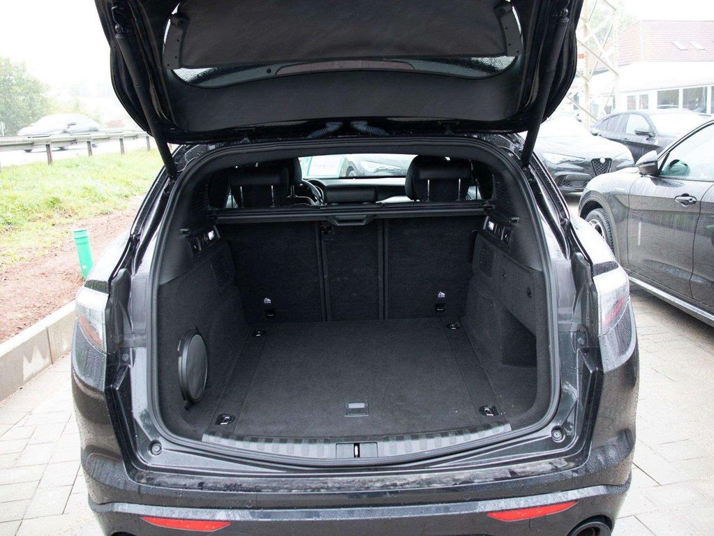 Alfa Romeo Stelvio 2024