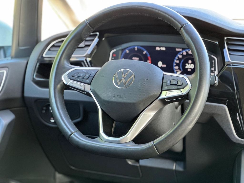 Volkswagen Touran 2023