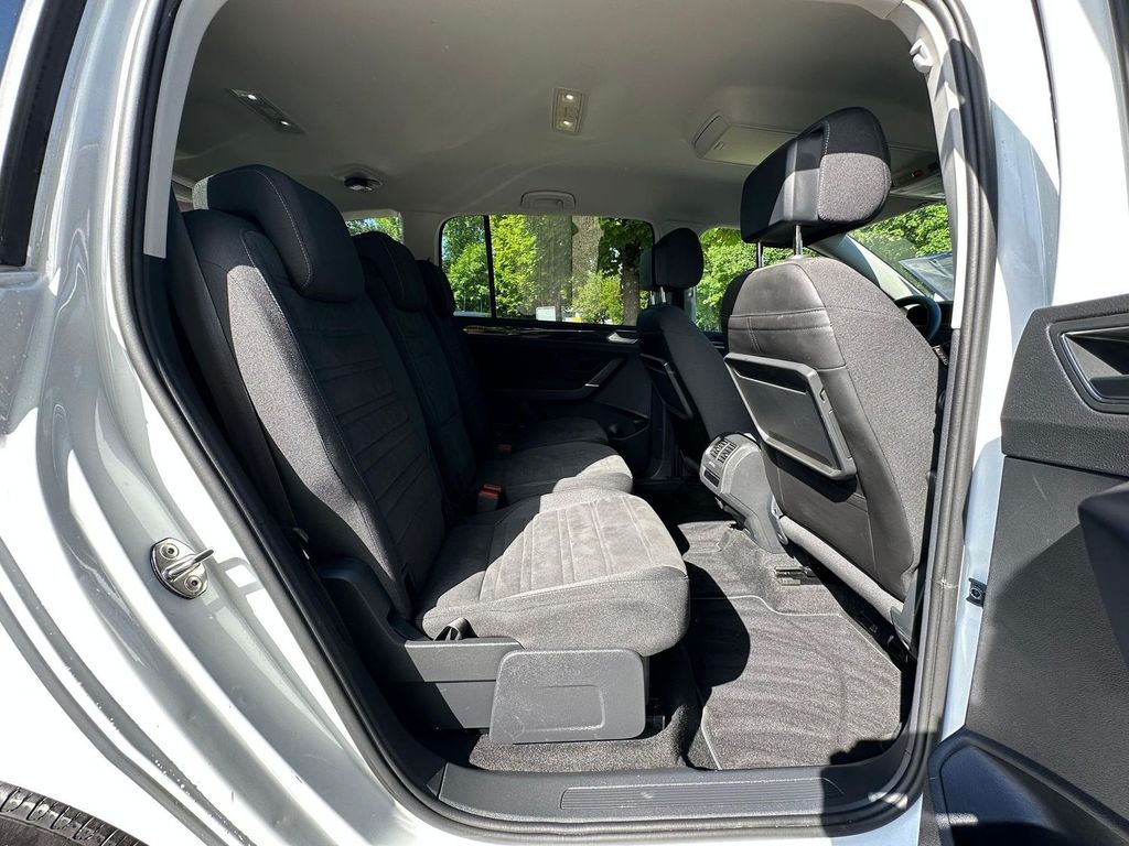 Volkswagen Touran 2023