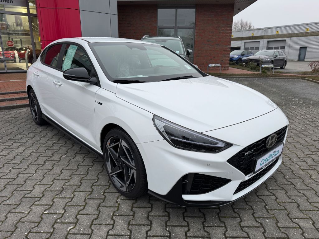 Hyundai i30 2025