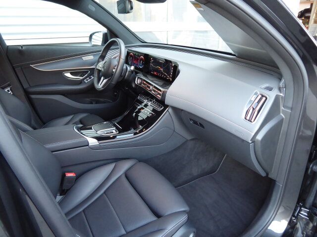 Mercedes-Benz EQC 2021